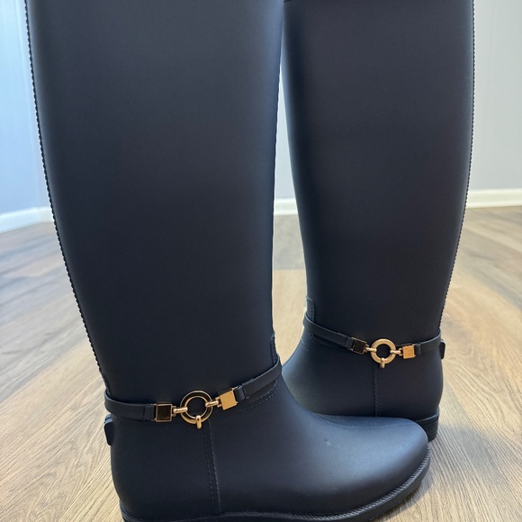 Tall Women's Rugged Outback Rain Boots - Navy Blue LIKE NEW - Picture 3 of 6